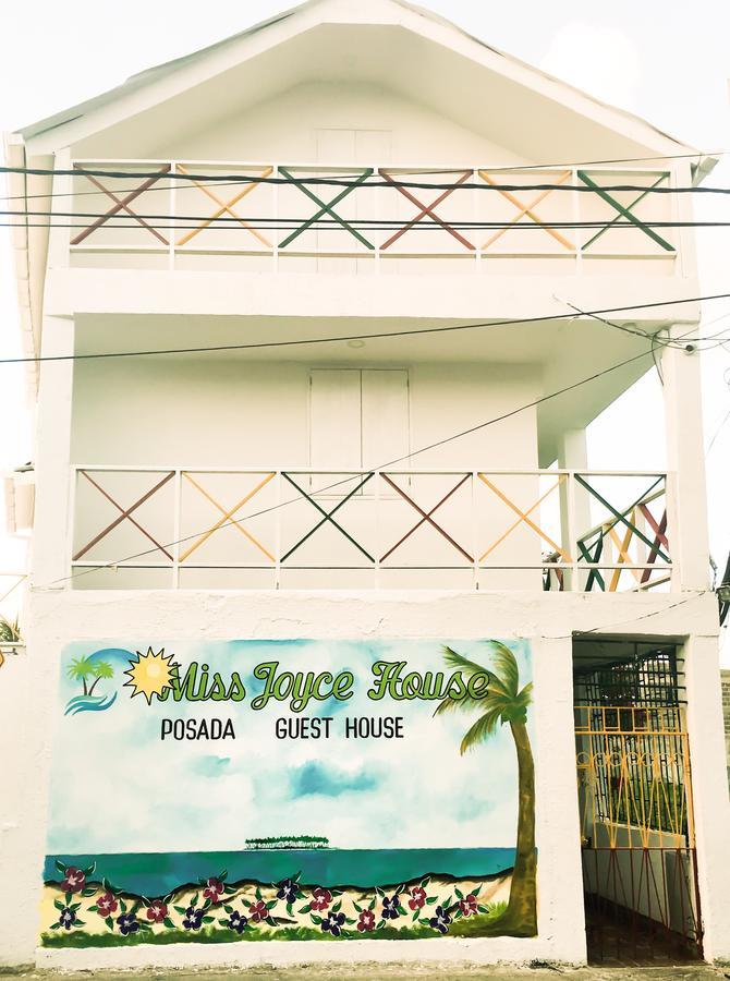 Posada Miss Joyce House San Andrés Exteriér fotografie
